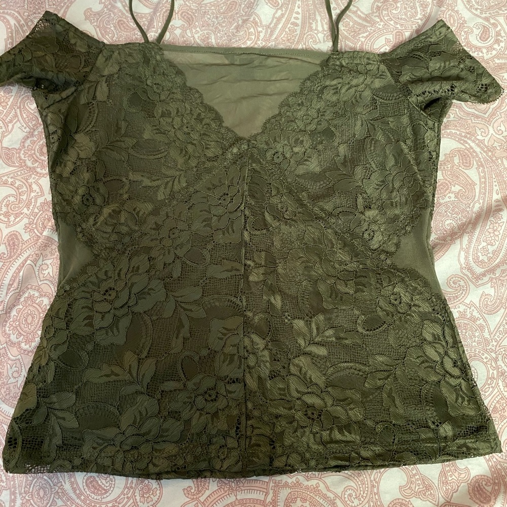 Guess top - Picture 3 of 4